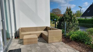 Unclassified image, 5 of 21, button