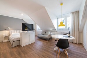 1 bedroom, in-room safe, WiFi