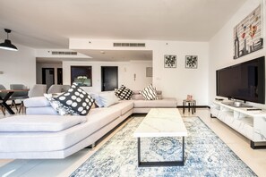 Living room - R&H Murjan 1 (Dubai)