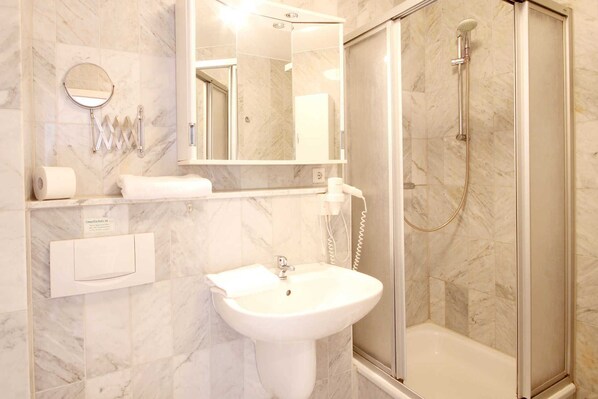 Imagen sin descripción, 1 de 10, botón