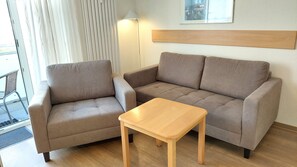 Unclassified image, 4 of 12, button