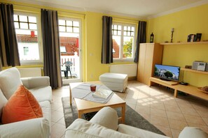 TV - Villa Laetitia, Whg. 12 (Binz)