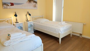 3 habitaciones, escritorio y wifi 