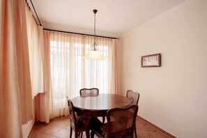 Imagen sin descripción, 4 de 9, botón