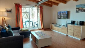 Unclassified image, 2 of 17, button