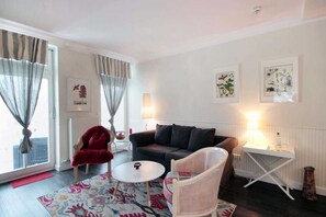 TV - Villa Jugendglück - 90422 (Binz)