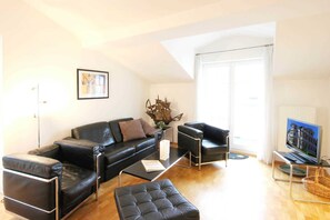 Imagen sin descripción, 2 de 7, botón