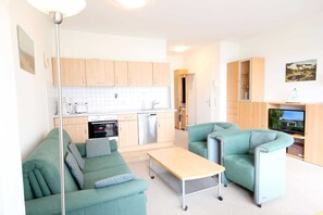 TV - Villa Seerosen, Whg. 14 (Binz)