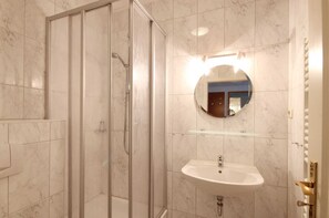 Bathroom - Villa Hans - 90450, Germany (Binz)