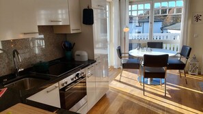 Imagen sin descripción, 4 de 20, botón