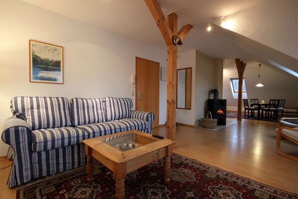 Unclassified image, 1 of 10, button