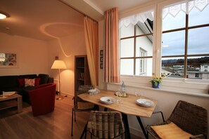 Imagen sin descripción, 3 de 14, botón