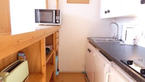 Uklassifisert bilde, 5 av 9, knapp