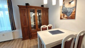 Unclassified image, 2 of 16, button