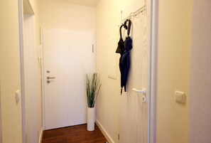 Unclassified image, 4 of 11, button