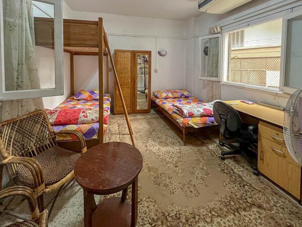 1 bedroom, in-room safe, desk, iron/ironing board