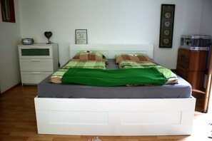 1 Schlafzimmer, WLAN, Bettwäsche