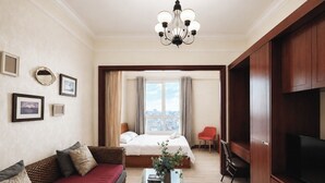 Unclassified image, 2 of 17, button - The Soulmate - Cozy studio central HCM  with  Rooftop Pool (Ho Chi Minh)