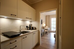 Imagen sin descripción, 3 de 13, botón