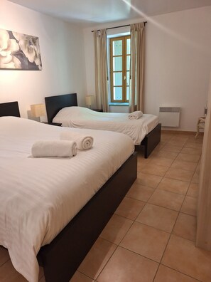 Comfort House | Premium bedding, individually decorated, individually furnished - Le Relais de Pigasse (Ouveillan)