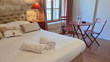 Literie de qualité supérieure, décoration personnalisée