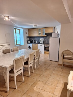Private kitchen - Le Relais de Pigasse (Ouveillan)