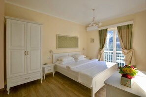 Comfort Apartment (11)