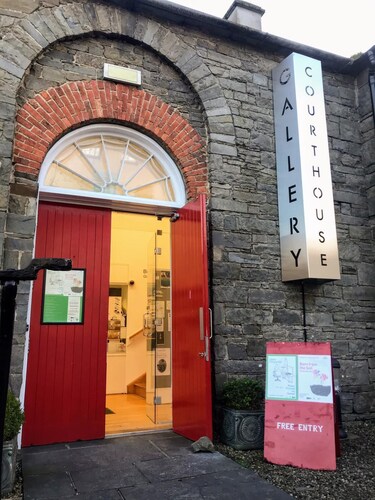 On our doorstep discover The Wild Atlantic Way and all the splendors of Clare 