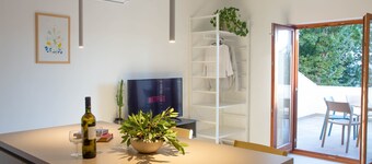 Casa Dubi. Kvarner 01 - Modest summer retreat with pool