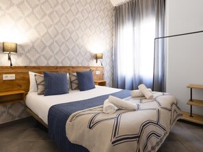3 bedrooms, iron/ironing board, Internet, bed sheets - 7 Condes 3 2 bedroom apartment by Málaga Planners (Málaga)