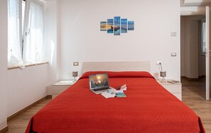 1 bedroom, free WiFi, bed sheets - Regarda - Romantic apartment Casa Rossa 1 with wifi, air conditioning (Bardolino)