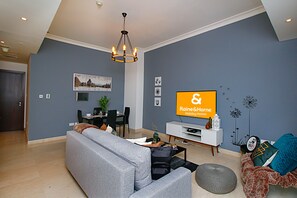 Apartment, 1 Bedroom | Living area