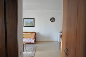 Living area - Vlore Center Beach Apartment (Vlorë)