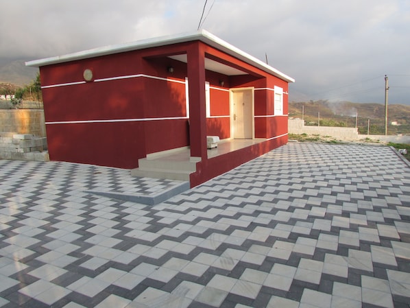 Exterior - Wonderful Beach View (Vlorë)