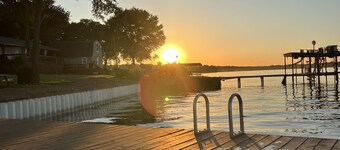 New Modern Lake Front on open water w/ New Dock