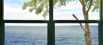 Ny moderne søfront på åbent vand