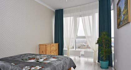 2 separate Schlafzimmer ca. 3 Minuten zu Fuß von der U-Bahnstation Slavutich mit Dnipro-Blick