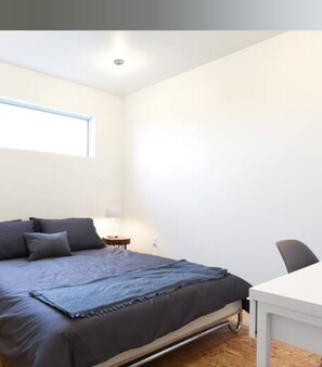 2 bedrooms, desk, iron/ironing board, free WiFi