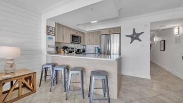 Fridge, microwave, oven, dishwasher