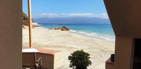 Beach nearby - Nice T2 residence of the AJACCIO islands, exceptional view of the sea and sanguinary islands (Ajaccio)