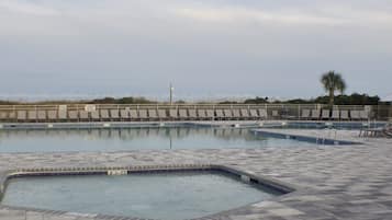 Piscina a l'aire lliure
