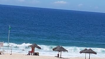 Am Strand, Liegestühle