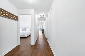 3 chambres, fer et planche à repasser, Wi-Fi gratuit, draps fournis