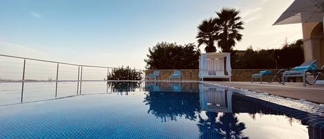 Piscina all'aperto