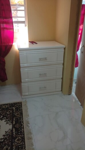 Interior - Edwin's secret Hidaway apartment (Vieux Fort)