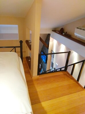 1 bedroom, desk, soundproofing, iron/ironing board