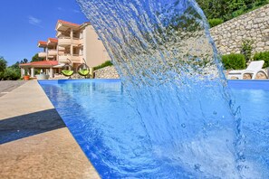 Outdoor pool - Family 4* Suite with Playground, Pool and Beach 5 (Dubac, Novalja)