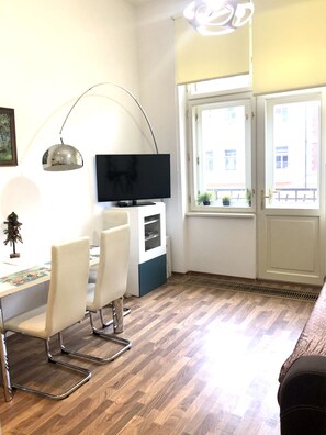 Televisión de pantalla plana