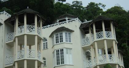 Chill on tha hill/ free wi fi <br>A/c, free wi fi, gated community