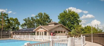 Bella Restare - 8-10 sovepladser, gå til klubhus-indendørs / udendørs pool, boblebad !!